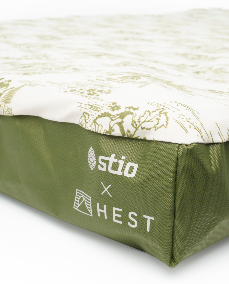 Stio x HEST Dog Bed - MD - Image 4