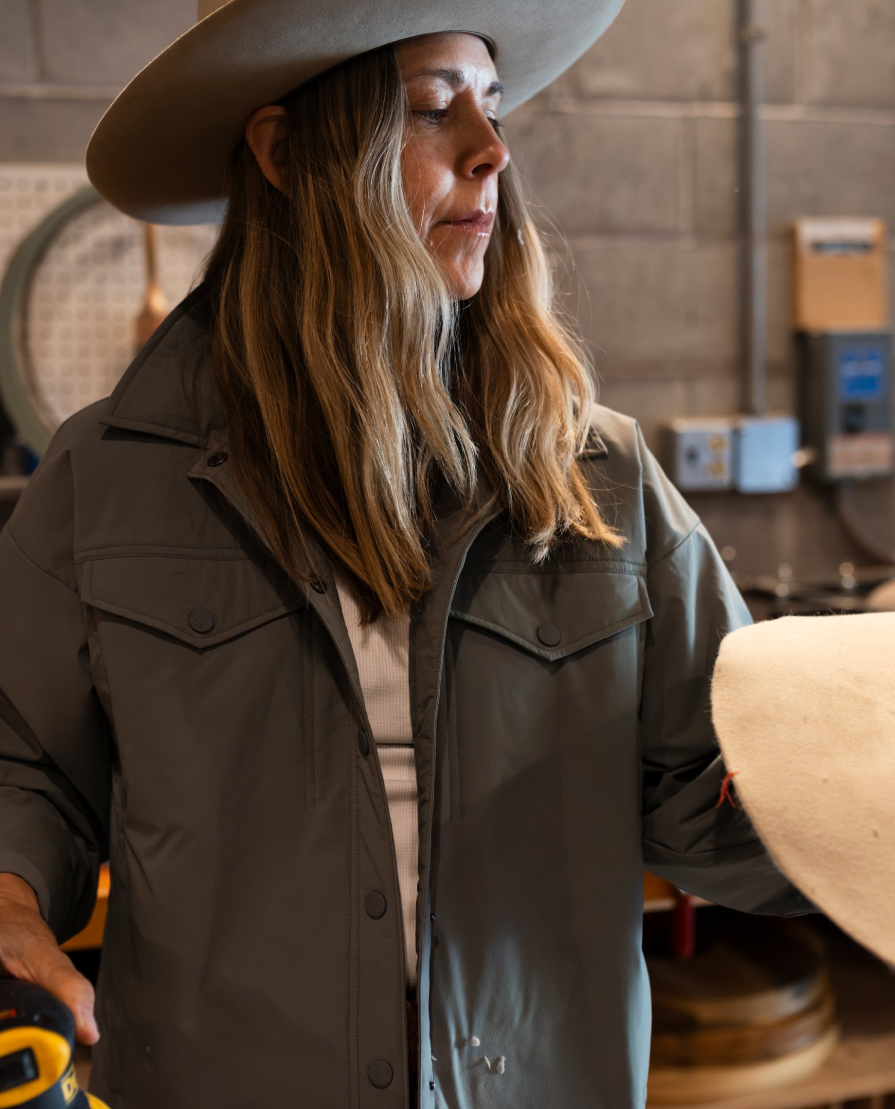 Women's Overstory Insulated Snap Shirt - Image 15